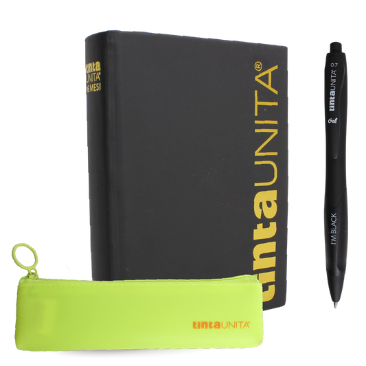 Agenda 16 mesi TU All Black con pouch in silicone e penna